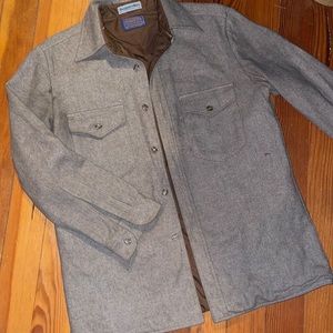 Mens Pendleton vintage wool outdoors man’s shacket